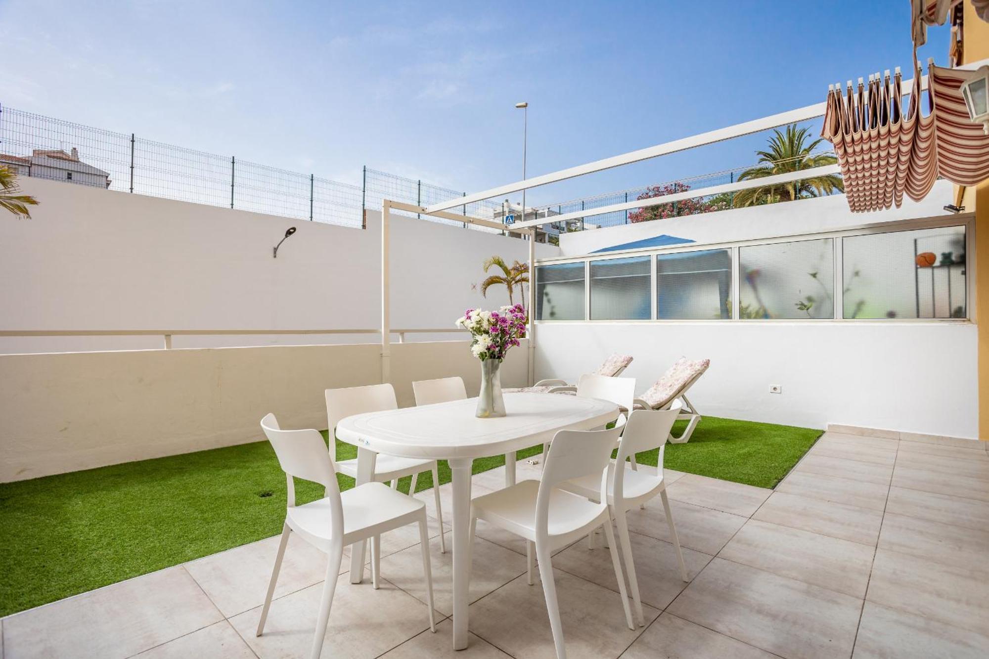 Family Home Near Ocean Los Cristianos Lovetenerife Arona  Exterior foto